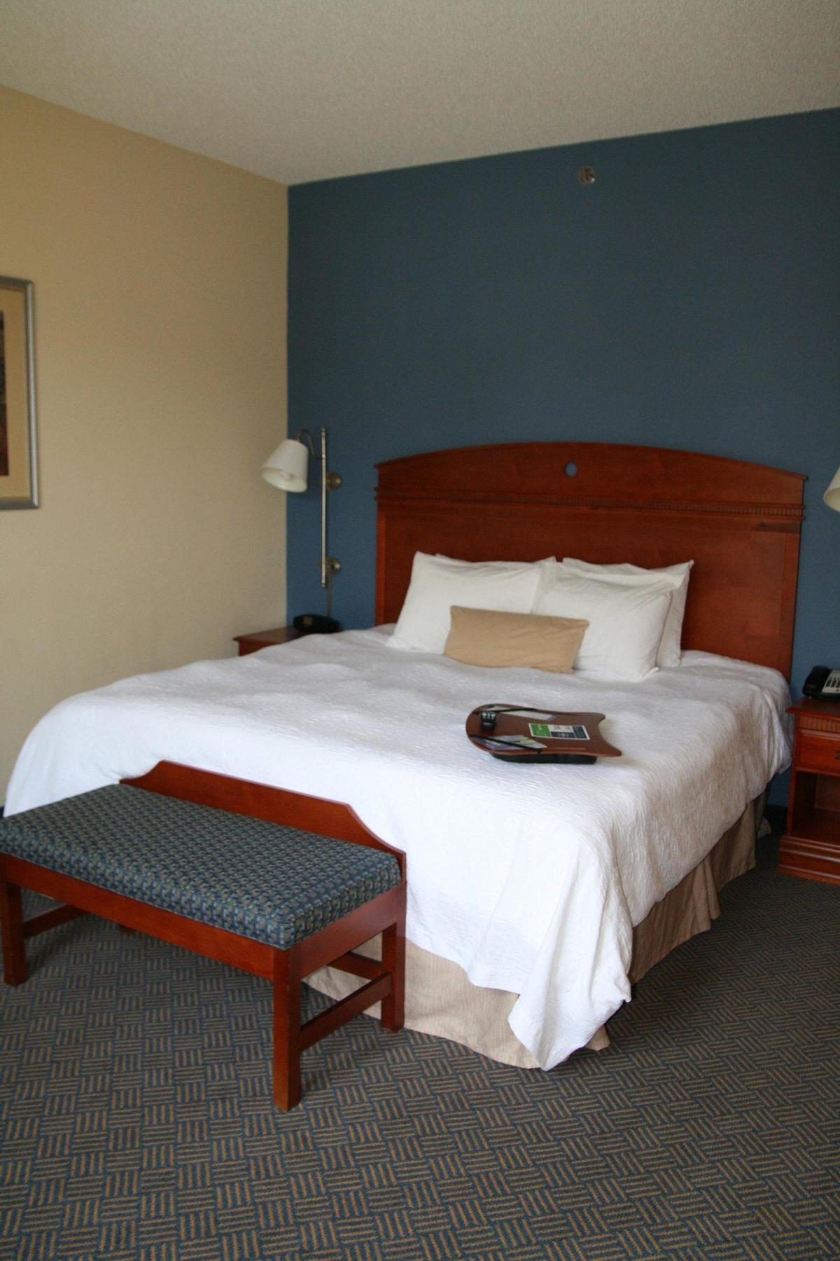 Hampton Inn Gloucester Exterior foto